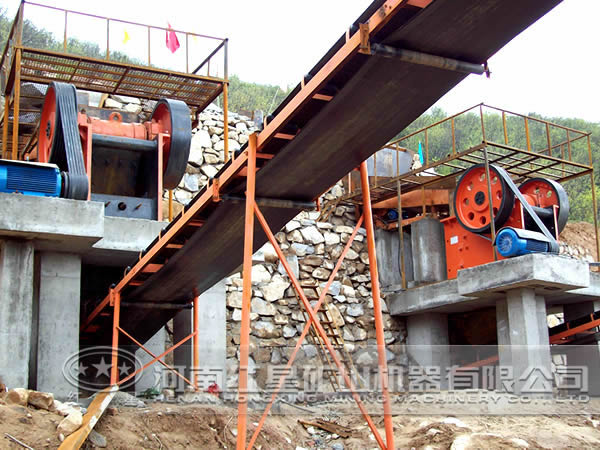 帶式輸送機(jī) 帶式輸送機(jī)