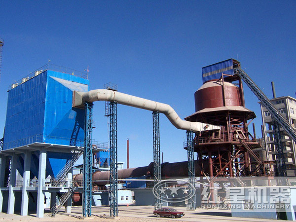 回轉(zhuǎn)窯作業(yè)現(xiàn)場(chǎng) 回轉(zhuǎn)窯作業(yè)現(xiàn)場(chǎng)